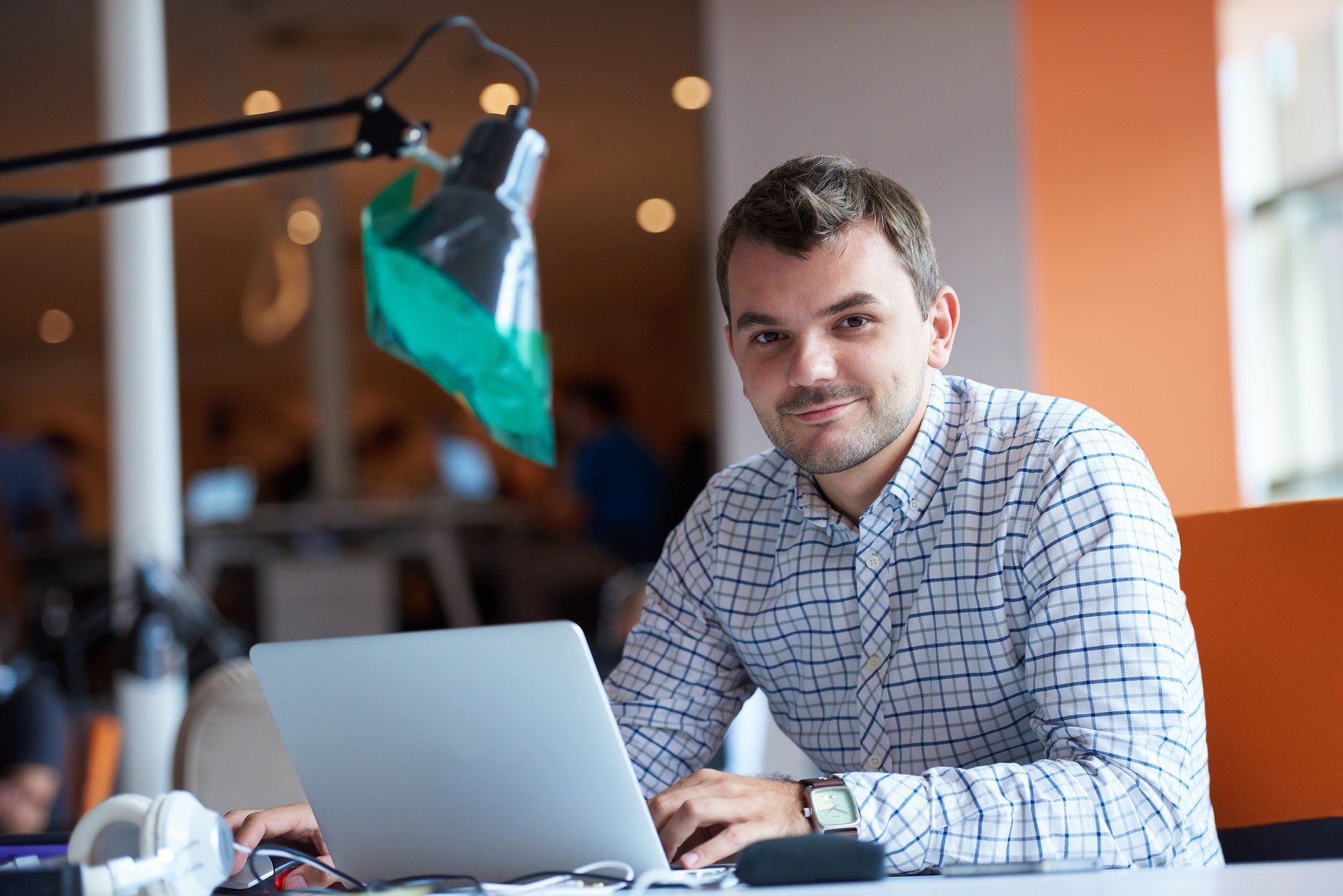 La tendencia de los Resilientes, Educación Híbrida de Estudio.