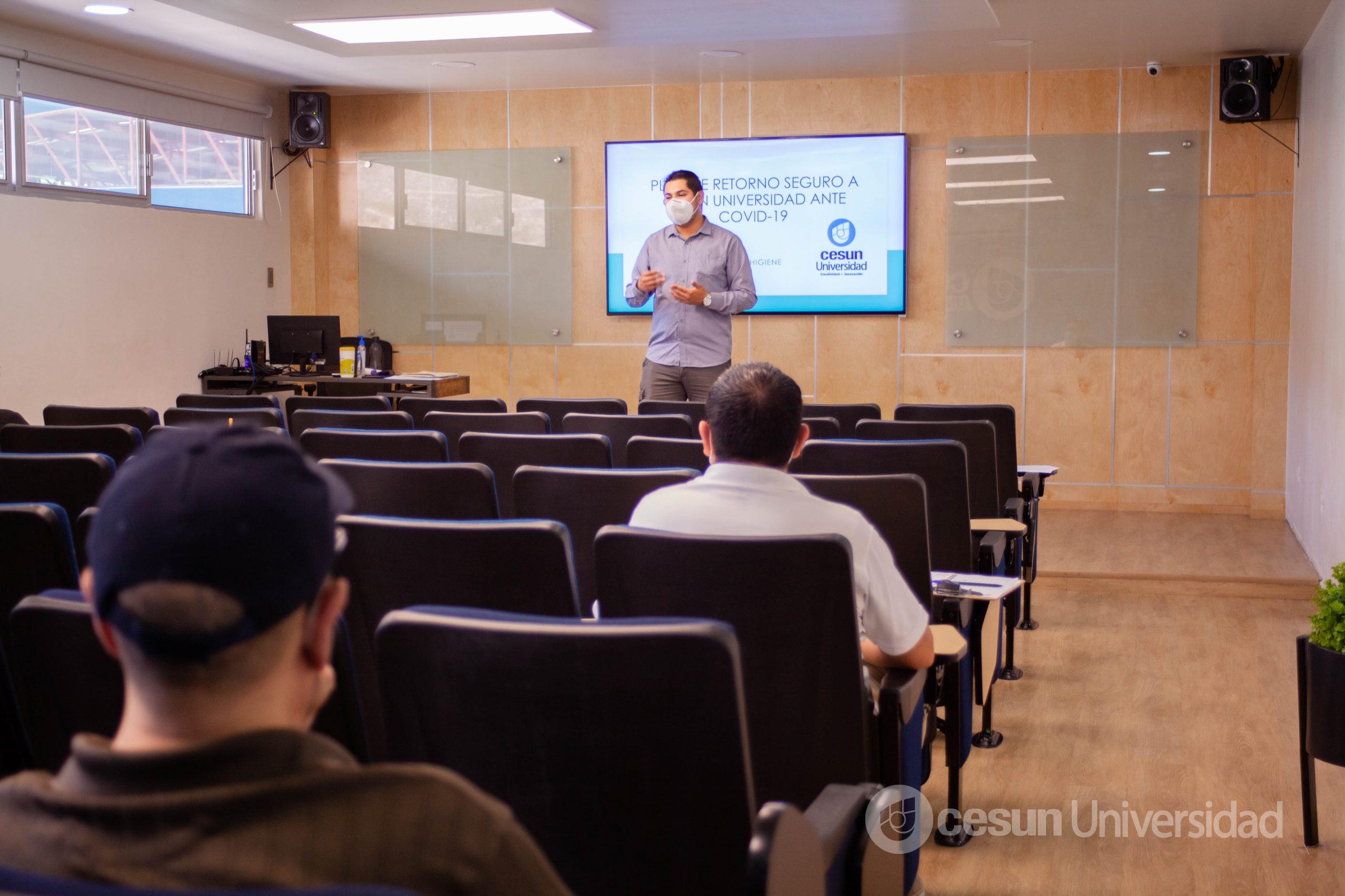 CAPACITA CESUN A  SU PERSONAL EN TEMAS DE PREVENCIÓN POR COVID-19